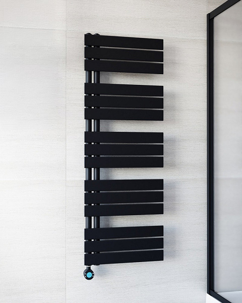 CRISTA BLACK Törölközőszárító radiátor 140x50